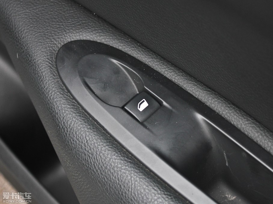 2013ѩFC4L 1.6THP Ԅ(dng)ǰ