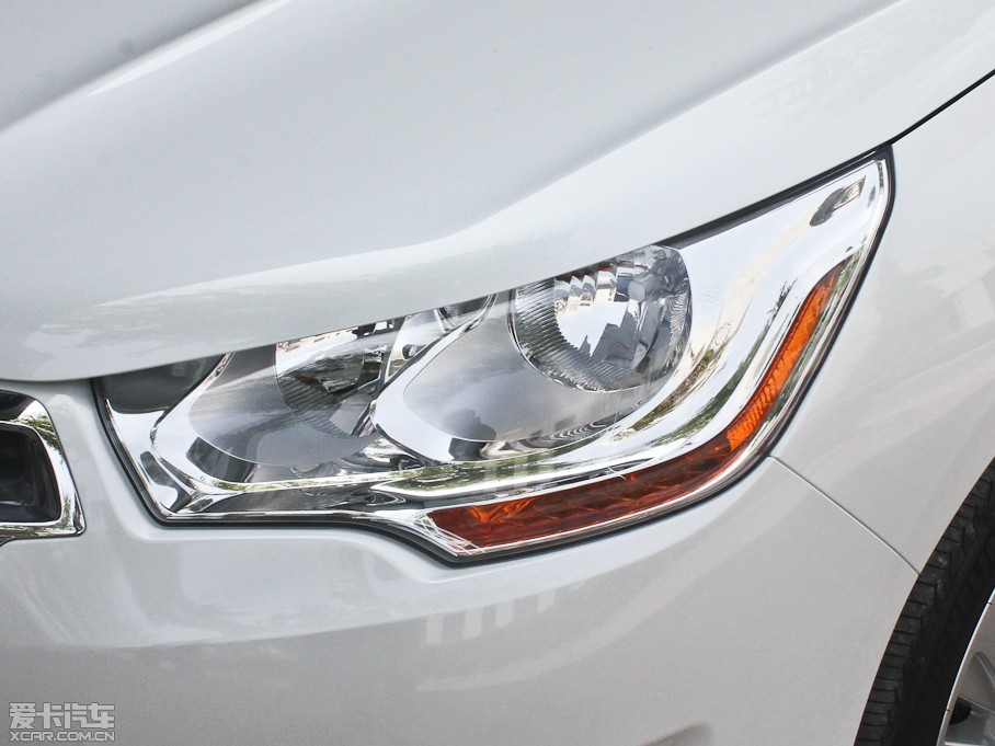 2013ѩFC4L 1.8L ԄӄY