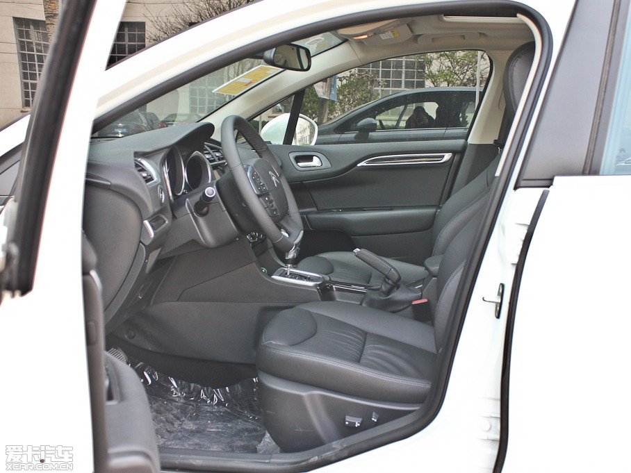 2013ѩFC4L 1.8L ԄӄY