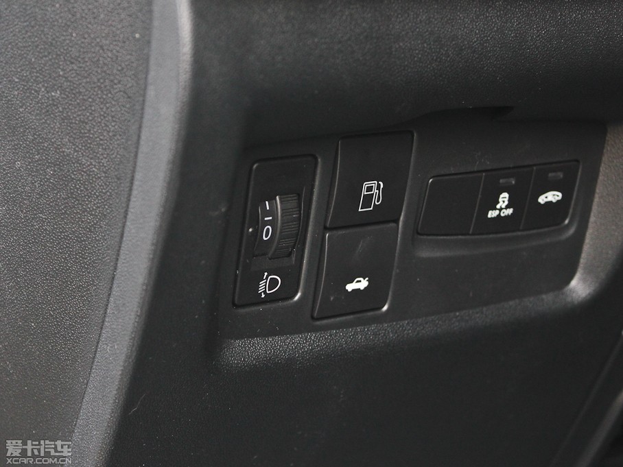 2013ѩFC4L 1.8L ԄӄY