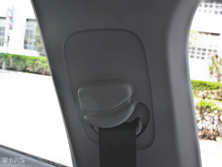 2013ѩFC4L 1.8L ԄӄY