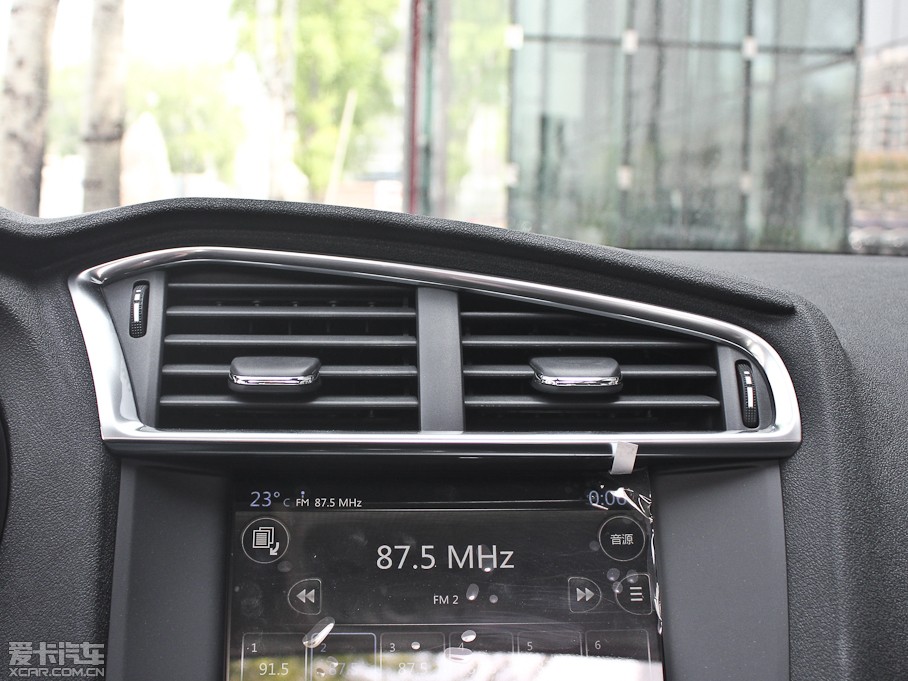 2013ѩFC4L 1.8L ԄӄY