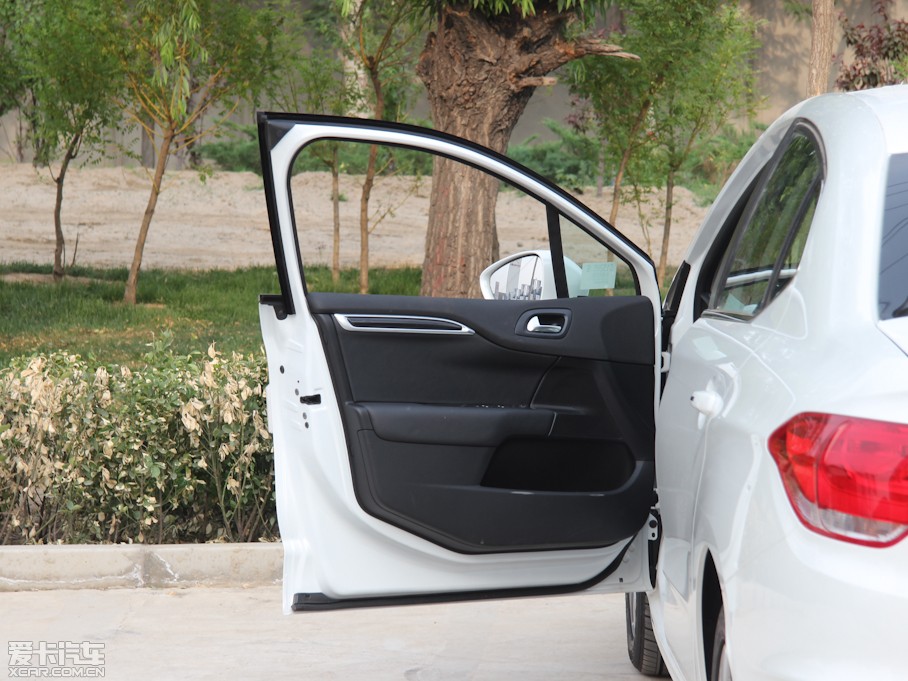 2013ѩFC4L 1.8L Ԅӄǰ