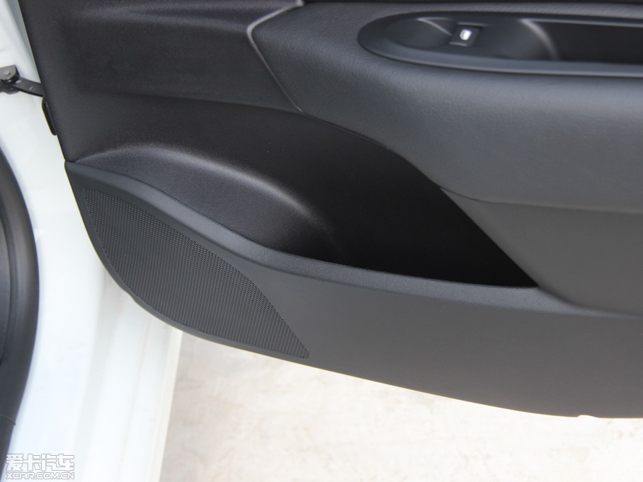 2013ѩFC4L 1.8L Ԅӄǰ