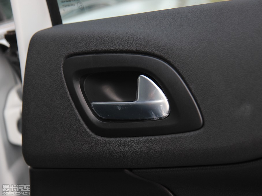 2013ѩFC4L 1.8L Ԅӄǰ