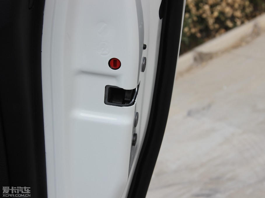 2013ѩFC4L 1.8L Ԅӄǰ