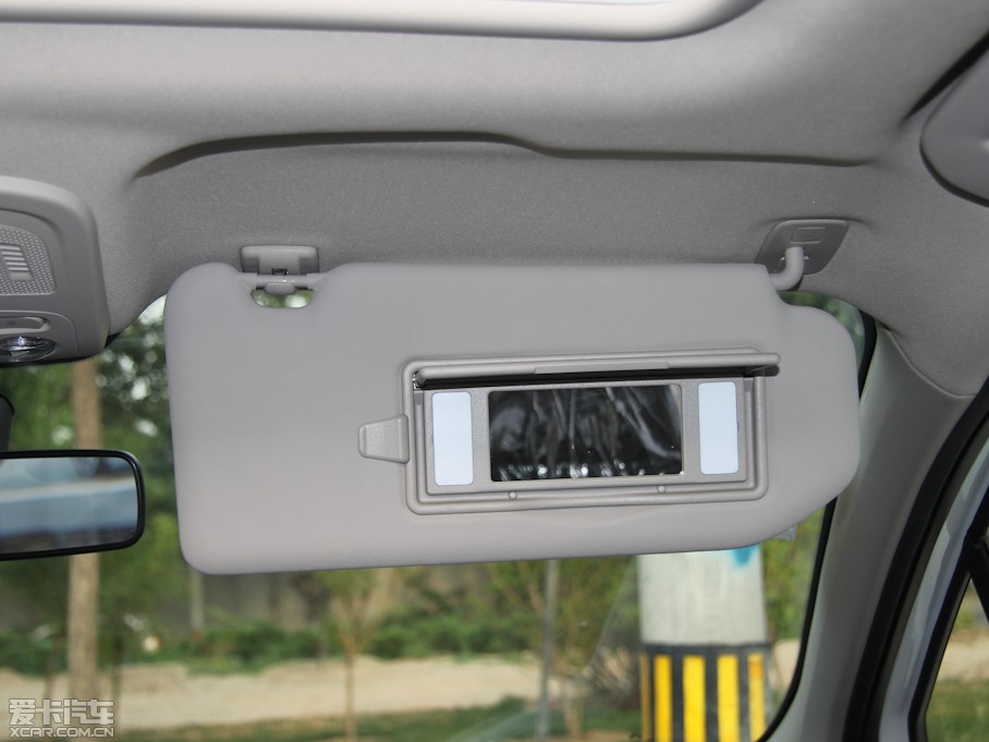 2013ѩFC4L 1.8L Ԅ(dng)ǰ