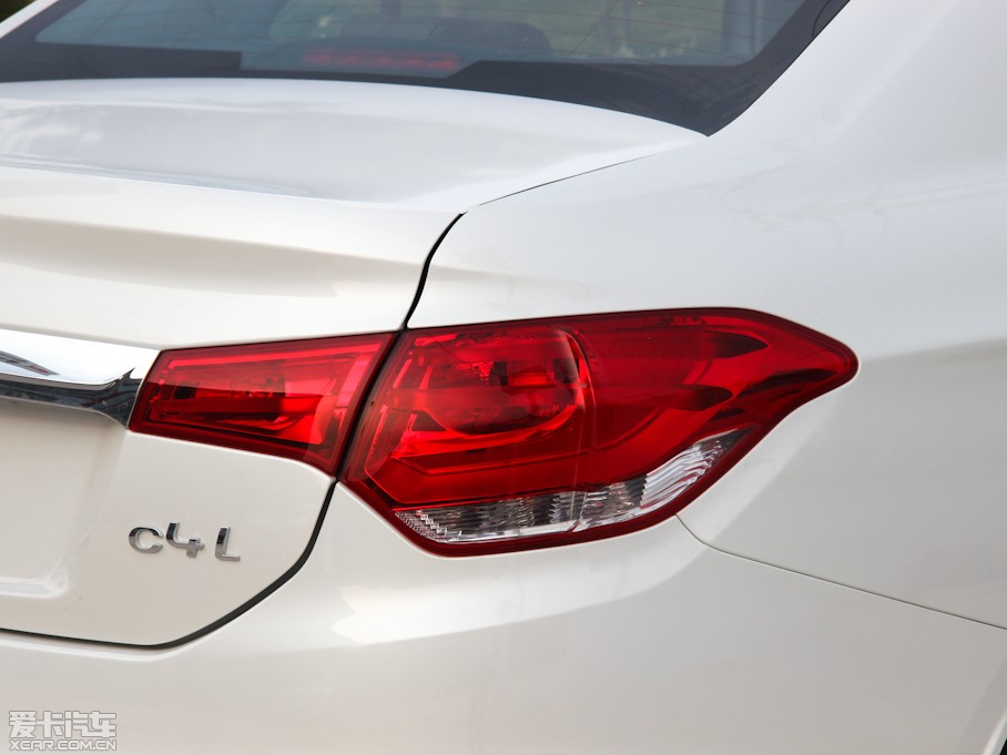 2013ѩFC4L 1.8L Ԅӄǰ