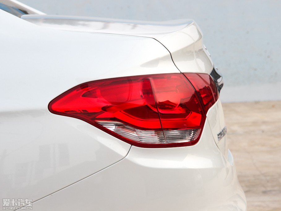 2013ѩFC4L 1.8L Ԅӄǰ