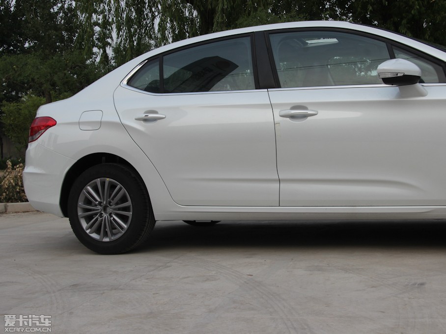 2013ѩFC4L 1.8L Ԅӄǰ