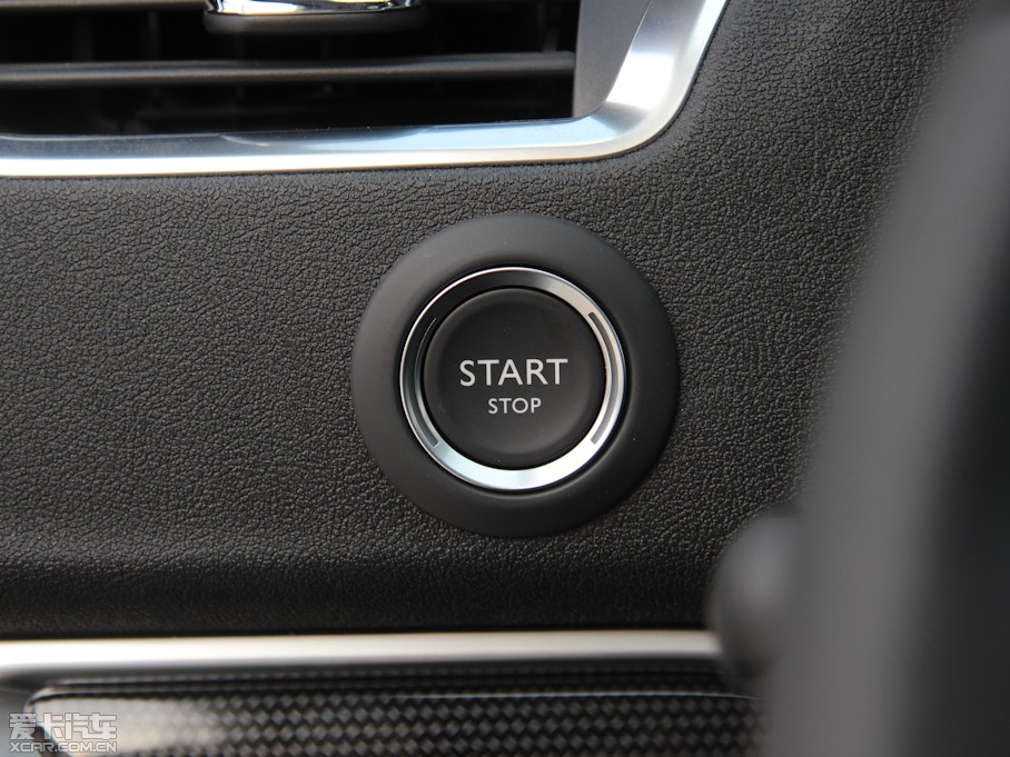 2013ѩFC4L 1.8L Ԅӄǰ