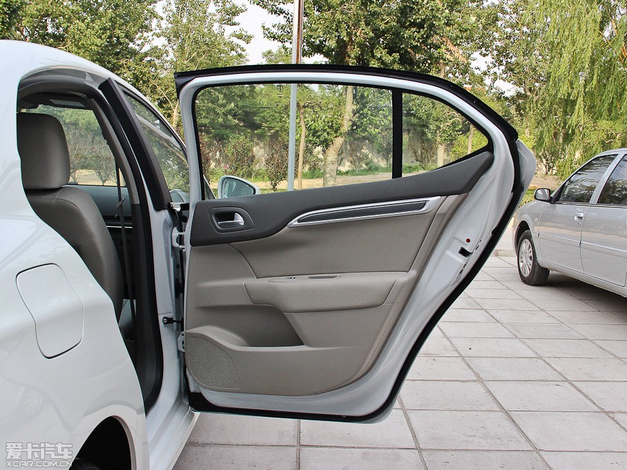 2013ѩFC4L 1.6L քӄ