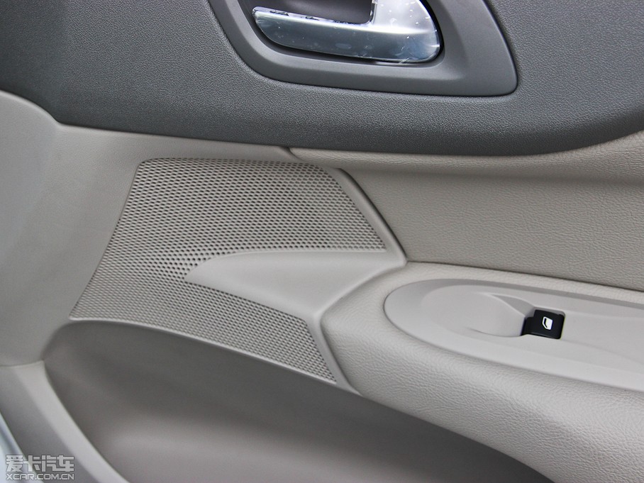 2013ѩFC4L 1.6L քӄ