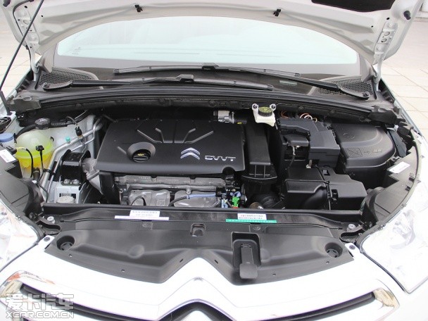 東風雪鐵龍2013款雪鐵龍C4L