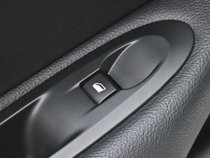 20131.8L ԄӄY п؅^