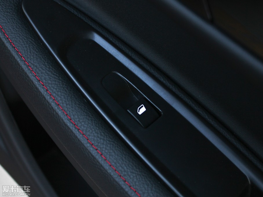 2013������Cross 1.6L �ԄӰ�