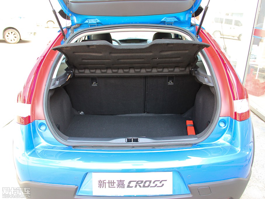 2013Cross Ŀ 1.6L ԄӰ