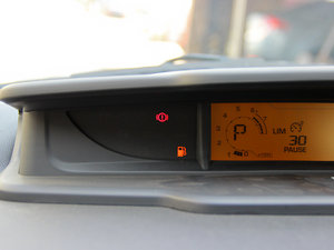 2013Ŀ 1.6L ԄӰ п؅^