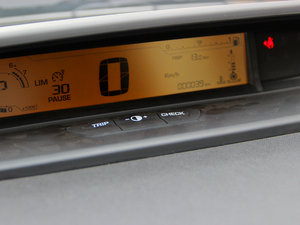 2013Ŀ 1.6L ԄӰ п؅^