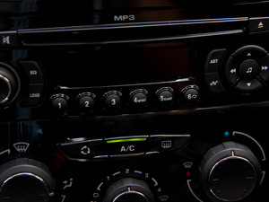 2013Ŀ 1.6L ԄӰ п؅^