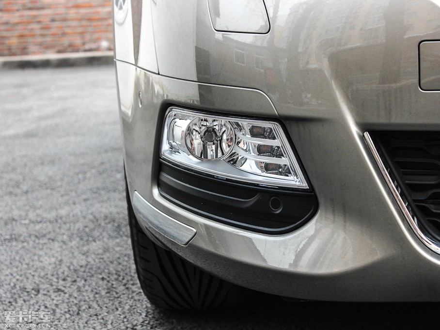 2013ѩFC5 2.3L ԄӺA