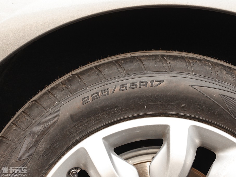 2013ѩFC5 2.3L ԄӺA