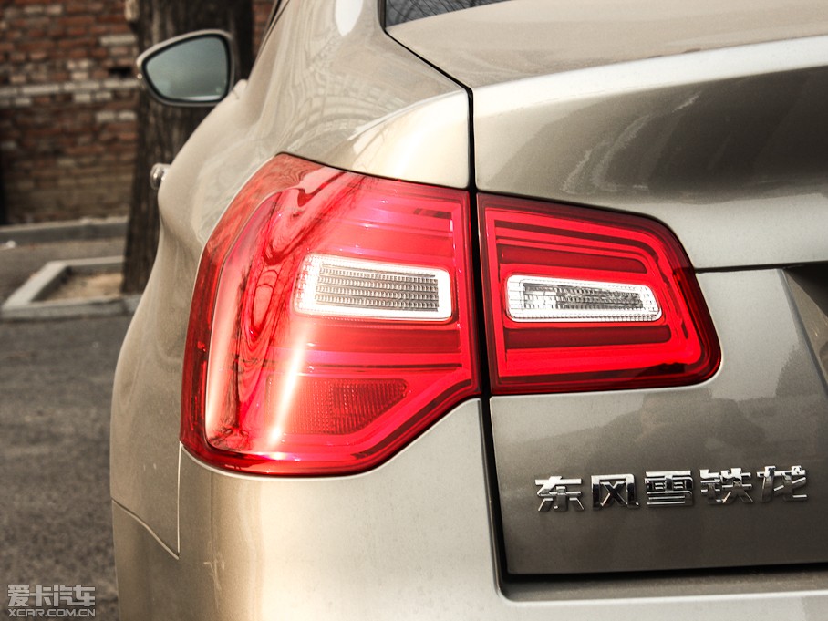 2013ѩFC5 2.3L ԄӺA