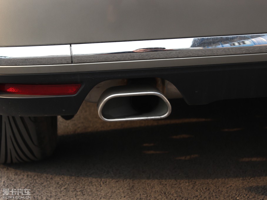 2013ѩFC5 2.3L ԄӺA