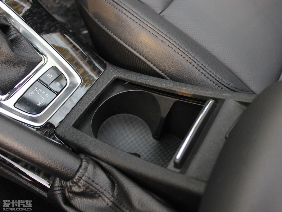 2013ѩFC5 2.3L ԄӺA