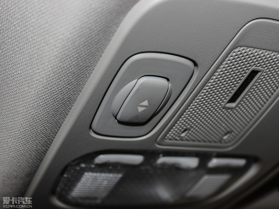 2013ѩFC5 2.3L ԄӺA