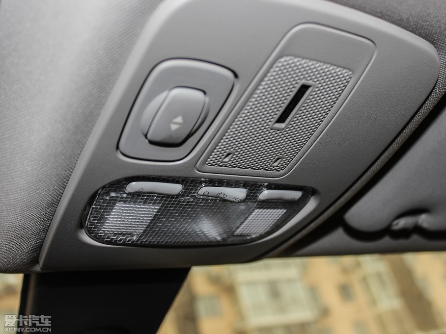 2013��ѩ�F��C5 2.3L �Ԅ�(d��ng)���A��