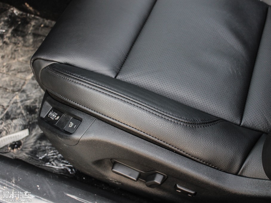 2013ѩFC5 2.3L ԄӺA