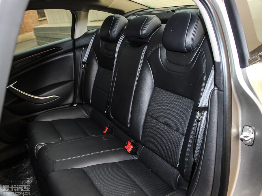 2013ѩFC5 2.3L ԄӺA