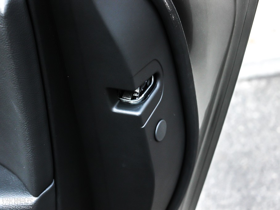 2013ѩFC5 2.3L ԄӺA