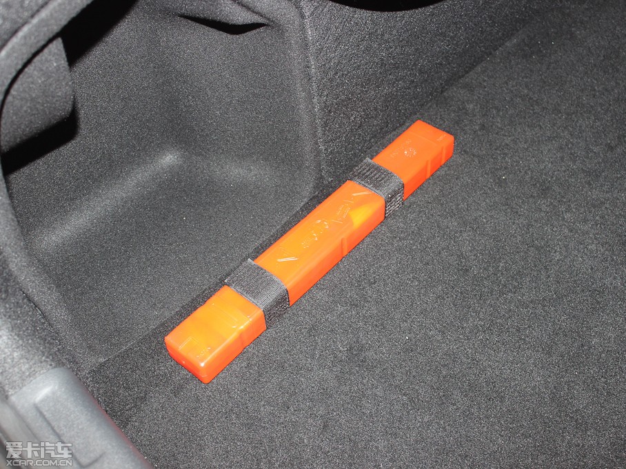 2013ѩFC5 2.3L ԄӺA