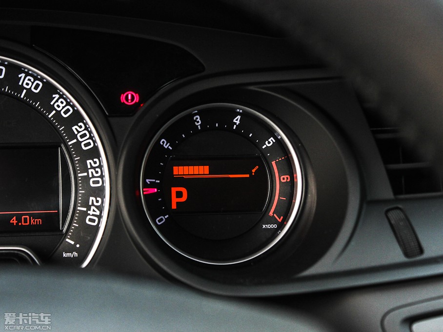 2013ѩFC5 2.3L ԄӺA