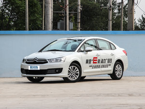 2013款1.6L 自动品享版 左前45度