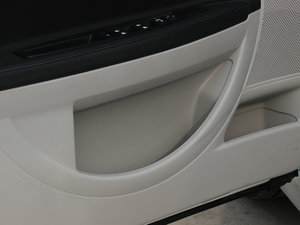 20131.6L Ԅ(dng)Ʒ ǰT(ch)g