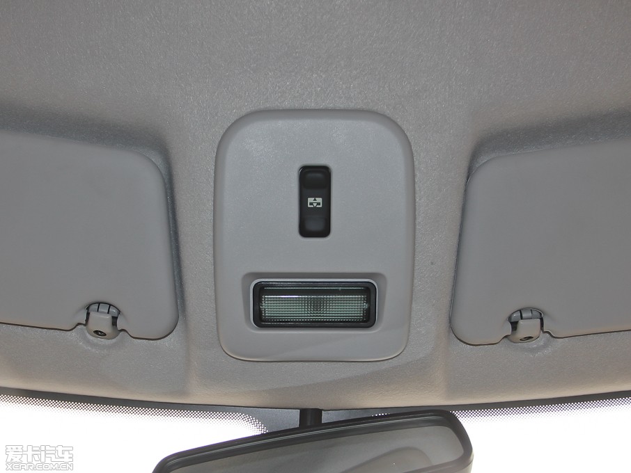 2013������������ 1.6L �քӿƼ����촰��