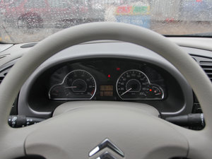 2013款1.6L 手动科技型天窗版 仪表