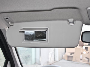 2013款1.6L 自动尊贵版 遮阳板（左）
