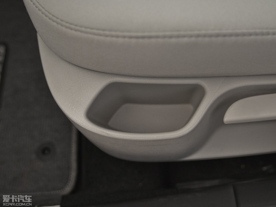 2013΃Ɏ 1.6L ԄӘа 