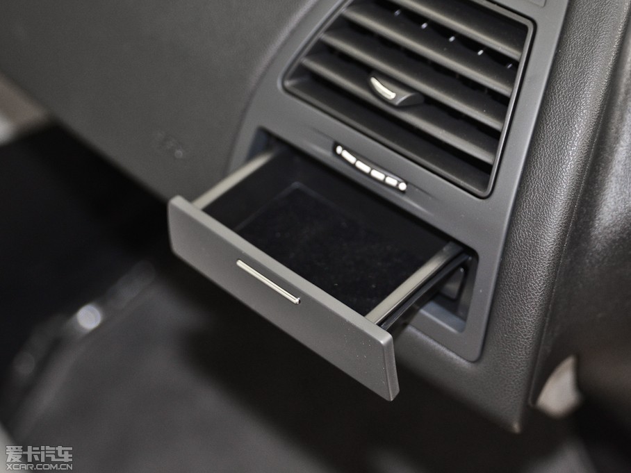 2013΃Ɏ 1.6L ԄӘа 