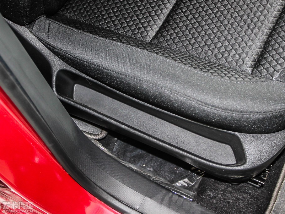 2013΃Ɏ 1.6L ք(dng)а