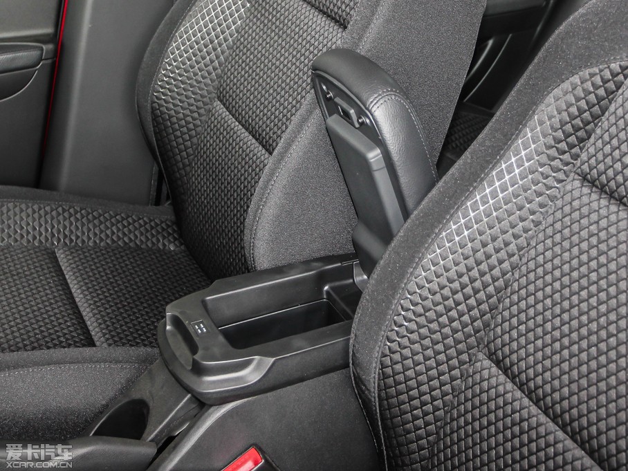 2013΃Ɏ 1.6L քӘа