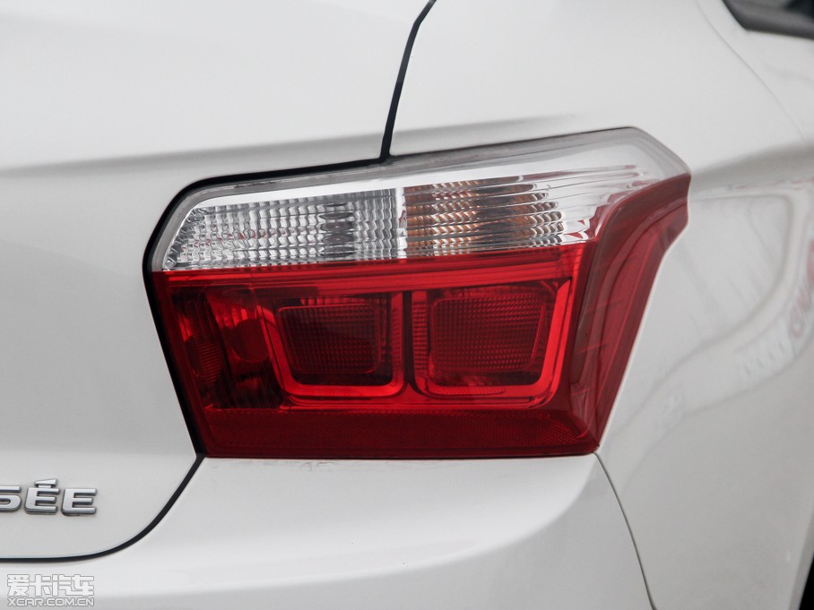 2014?li)?i) 1.6L ք(dng)r(sh)CNG