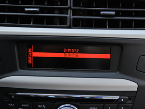2014款1.6L 手动舒适版 中控区