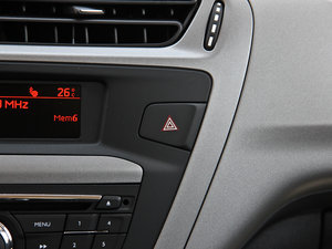 2014Ŀ 1.6L քm п؅^(q)