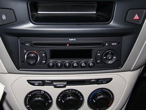 2014款WTCC纪念版 1.6L 自动舒适型 音响调节