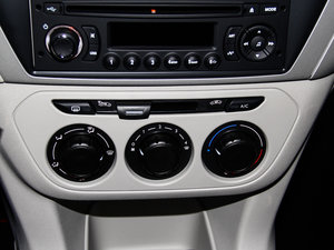 2014款WTCC纪念版 1.6L 自动舒适型 空调调节